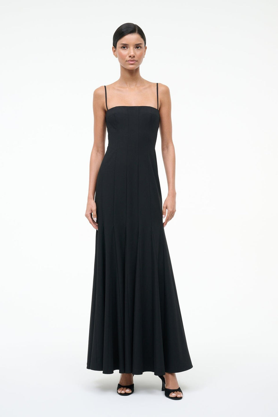staud black maxi dress Rila Dress-Black – Madisonbelle This style is a Size:22 Aiho Farmhouse Dresser for MD8.27