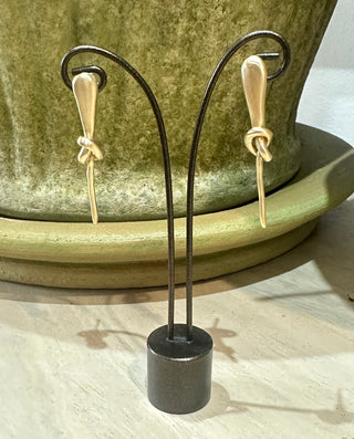 8. 6. 4 Design EA-TS-116 Stud Earrings