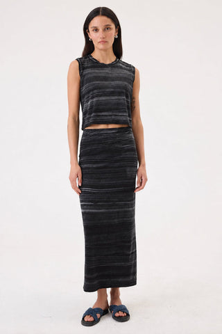 Goldie Sleeveless Crop Tie Dye Stripe-Black