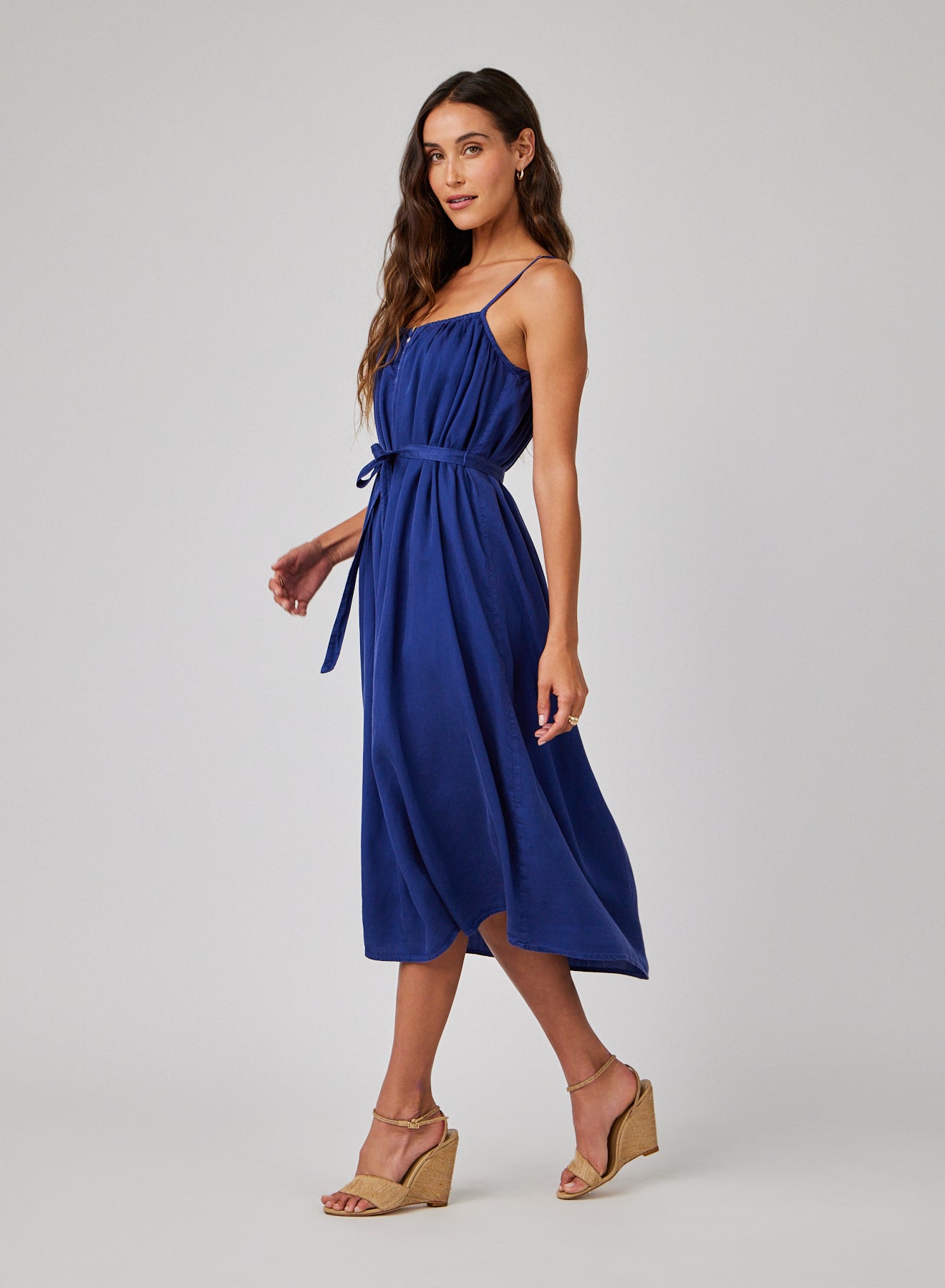 Bella Dahl Flowy Cami Midi Dress-Navy Coast Madisonbelle Bella Dahl Flowy Cami Midi Dress-Navy Coast Madisonbelle